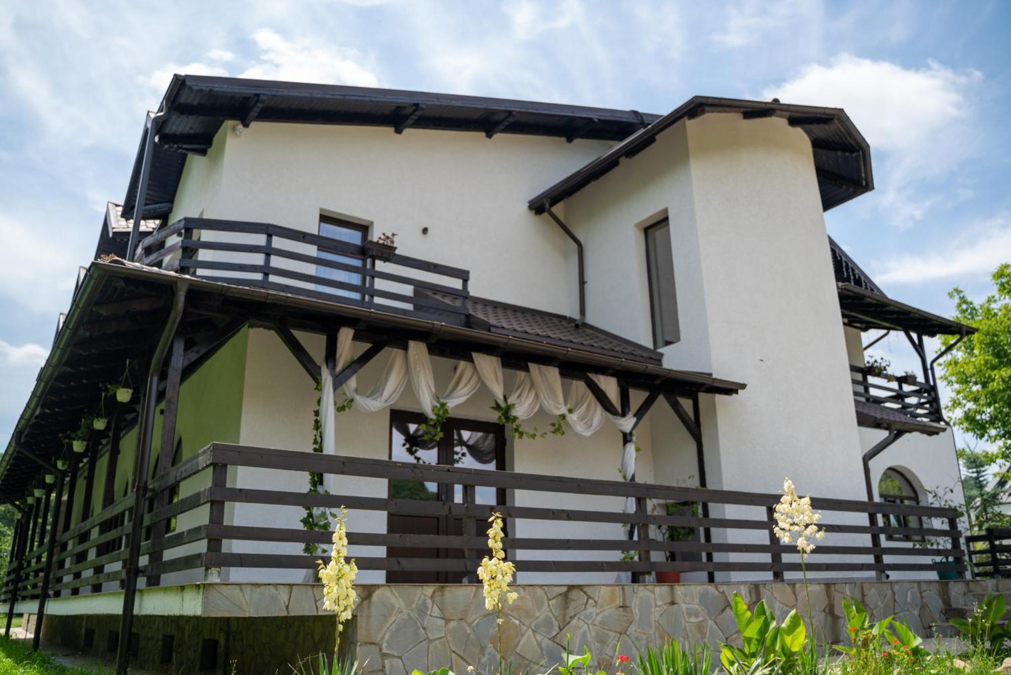 Din Natura Varbilau Exterior foto